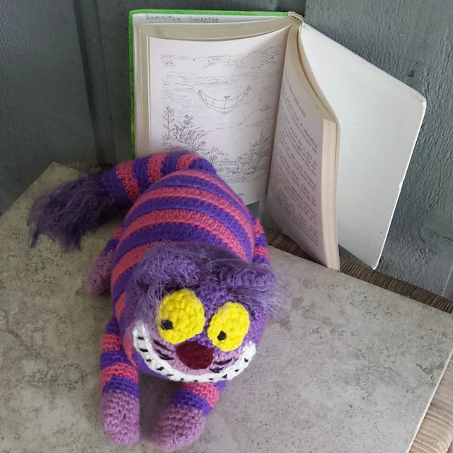 Cheshire Cat Alice in Wonderland Plush Stuffed Animal Crochet Pattern