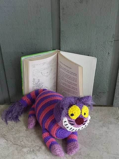 Cheshire Cat Alice in Wonderland Plush Stuffed Animal Crochet Pattern