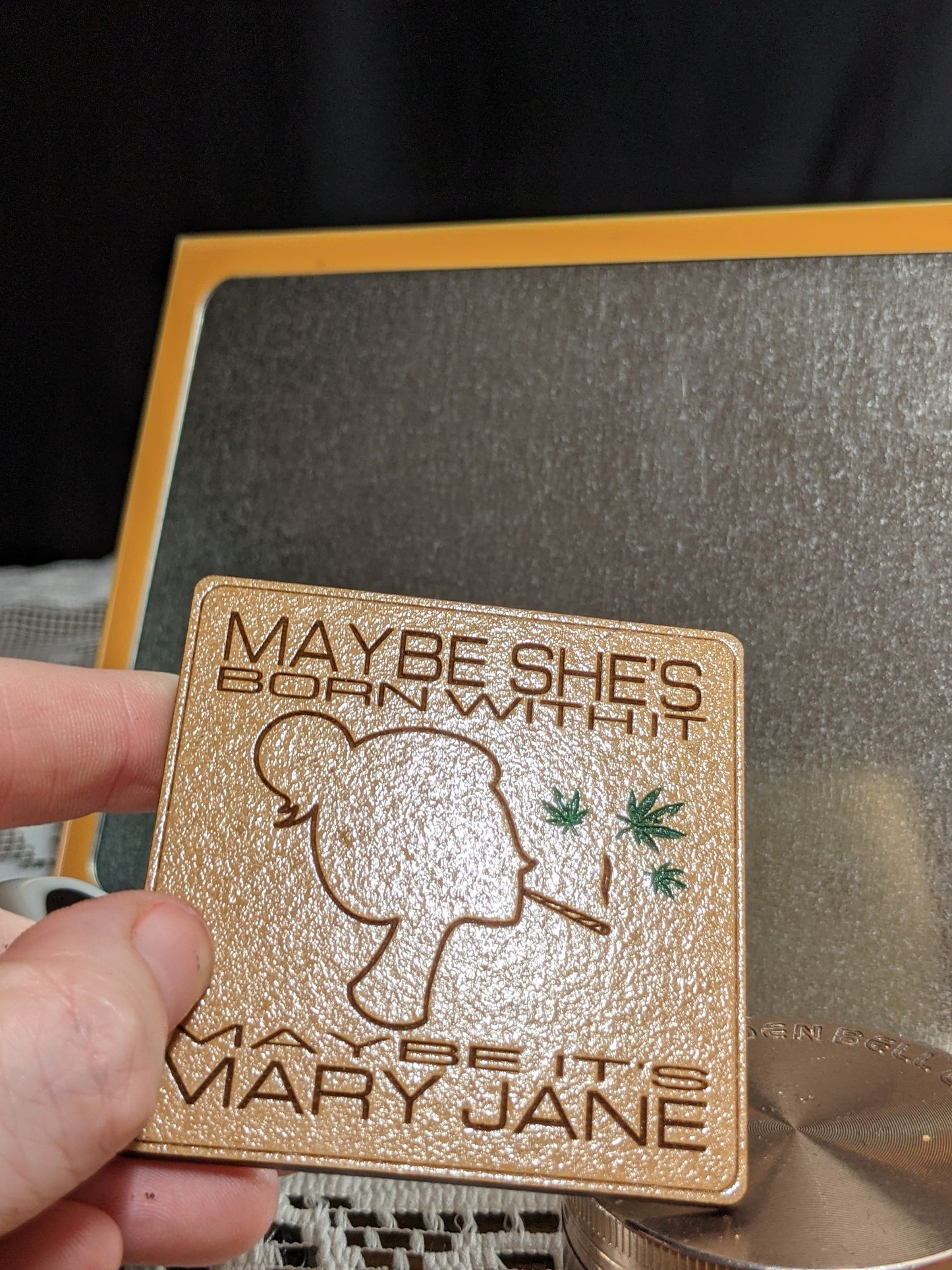 Maryjane Magnet