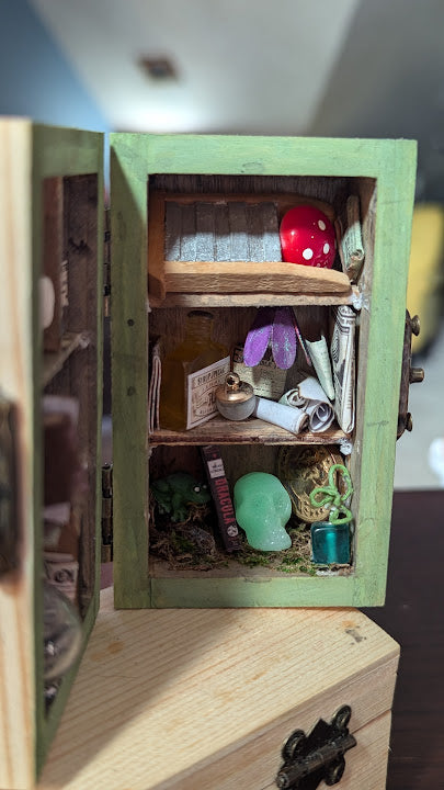 Tiny Apothecary Box Magnetic