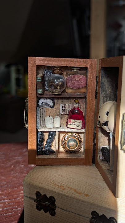 Tiny Apothecary Box Magnetic