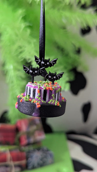 A Miniature Holiday Ornament Cake with Bats